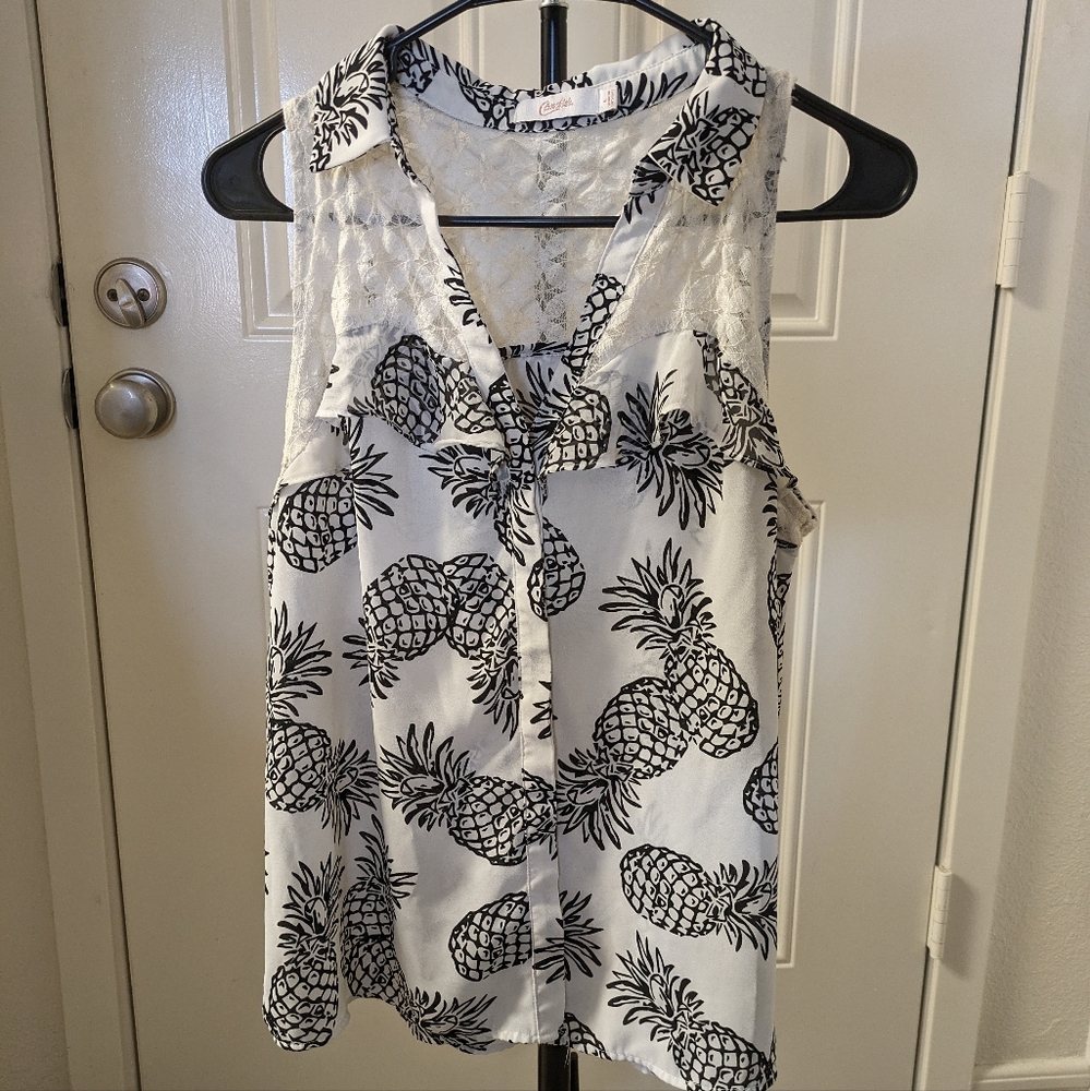 Candies Sleeveless Pineapple Blouse